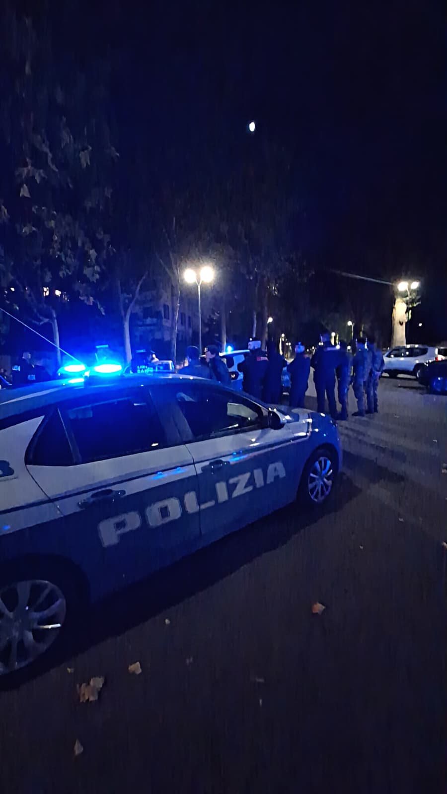 Controlli straordinari Polizia Piacenza, pattuglie della Polizia di Stato durante i servizi serali